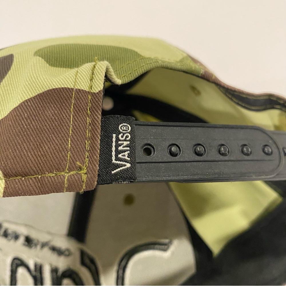 Vans Camo Baseball Hat -NWOT - Picture 5 of 6